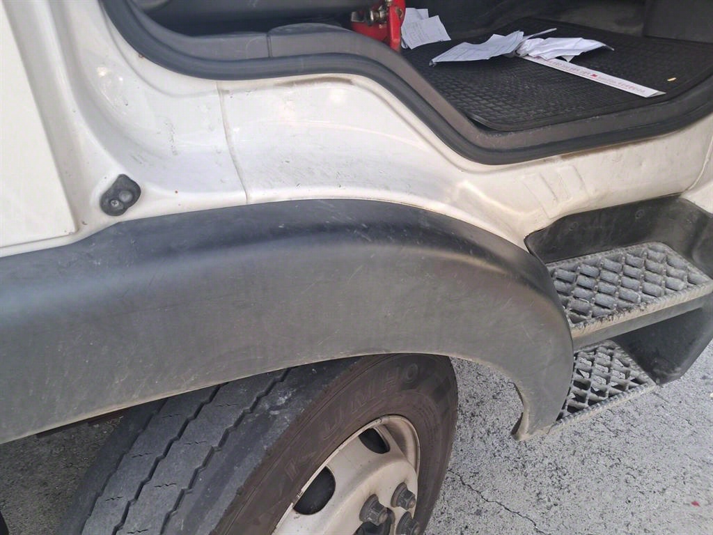 현대 메가트럭 단바리 카고 4.5톤 수동 3