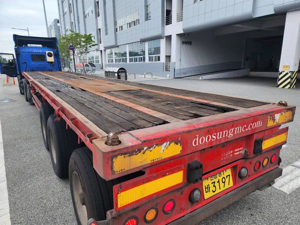 두성특장차 평판샤시 뒤3축