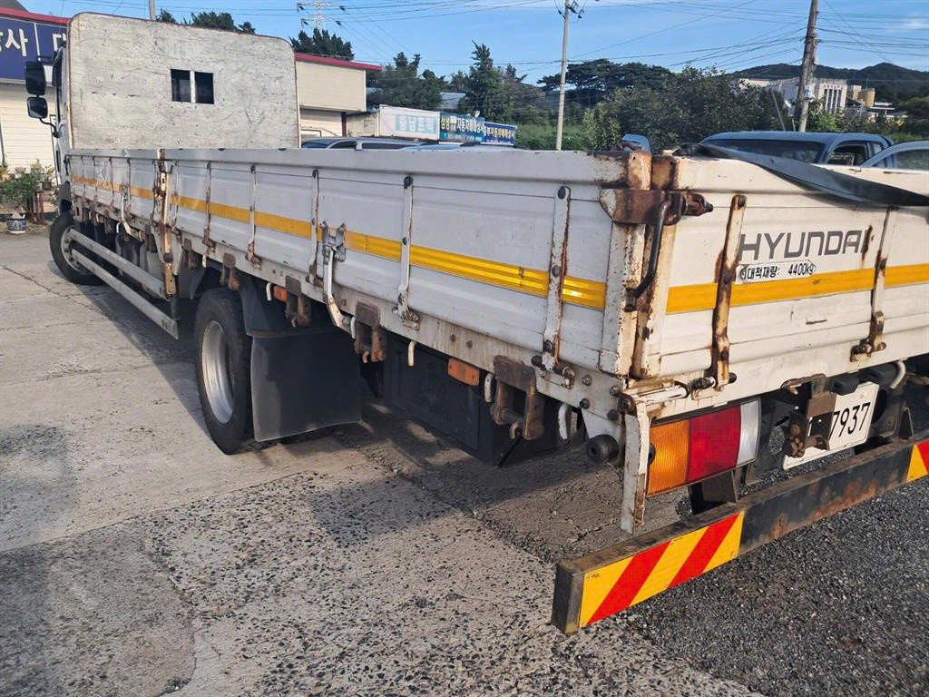 현대 메가트럭 단바리 카고 4.5톤 수동 6