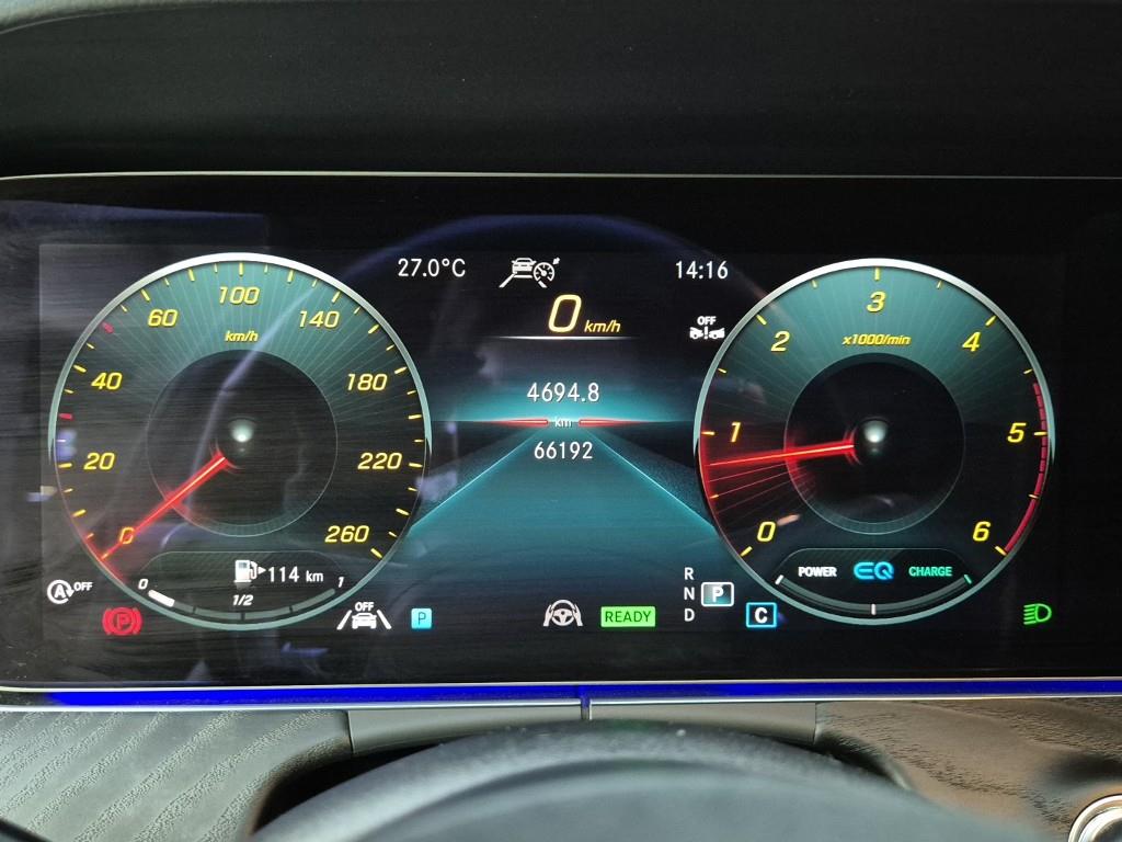 Mercedes-Benz CLS-Class CLS300d 4MATIC 8