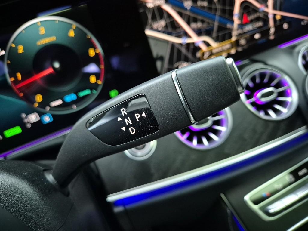 Mercedes-Benz CLS-Class CLS300d 4MATIC 9