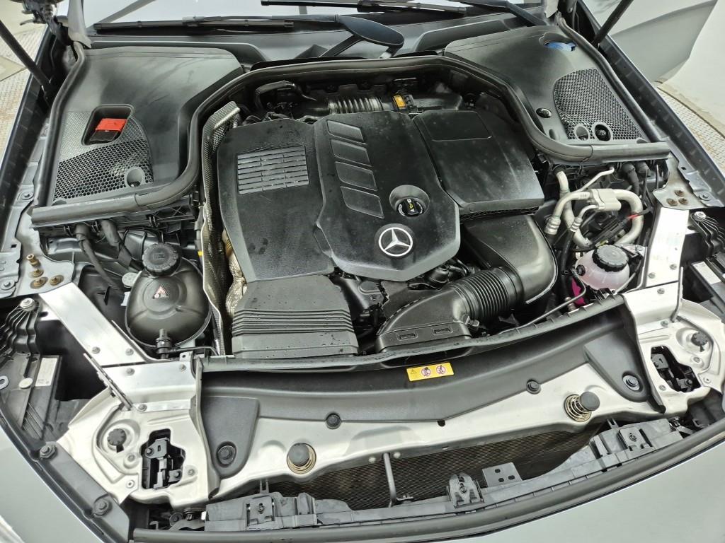 Mercedes-Benz CLS-Class CLS300d 4MATIC 7