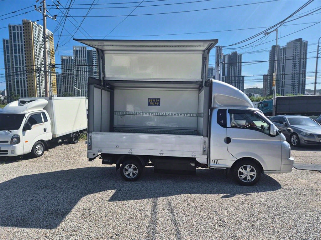 현대 포터2 1톤 윙바디 전기 4
