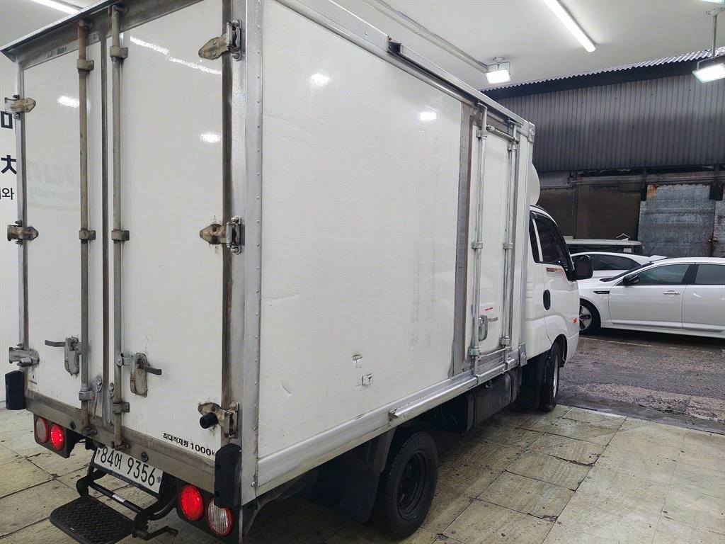 기아 봉고3 1톤 냉동탑