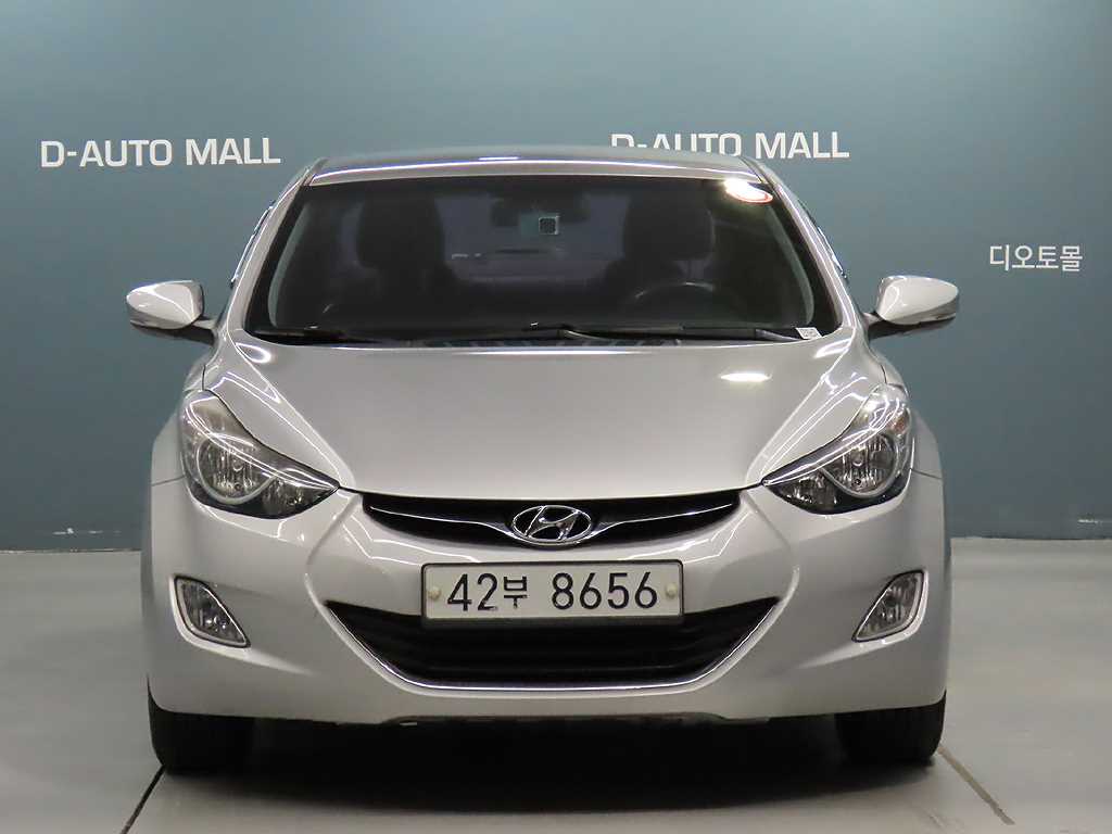 Hyundai Avante M16 GDI Luxury 7