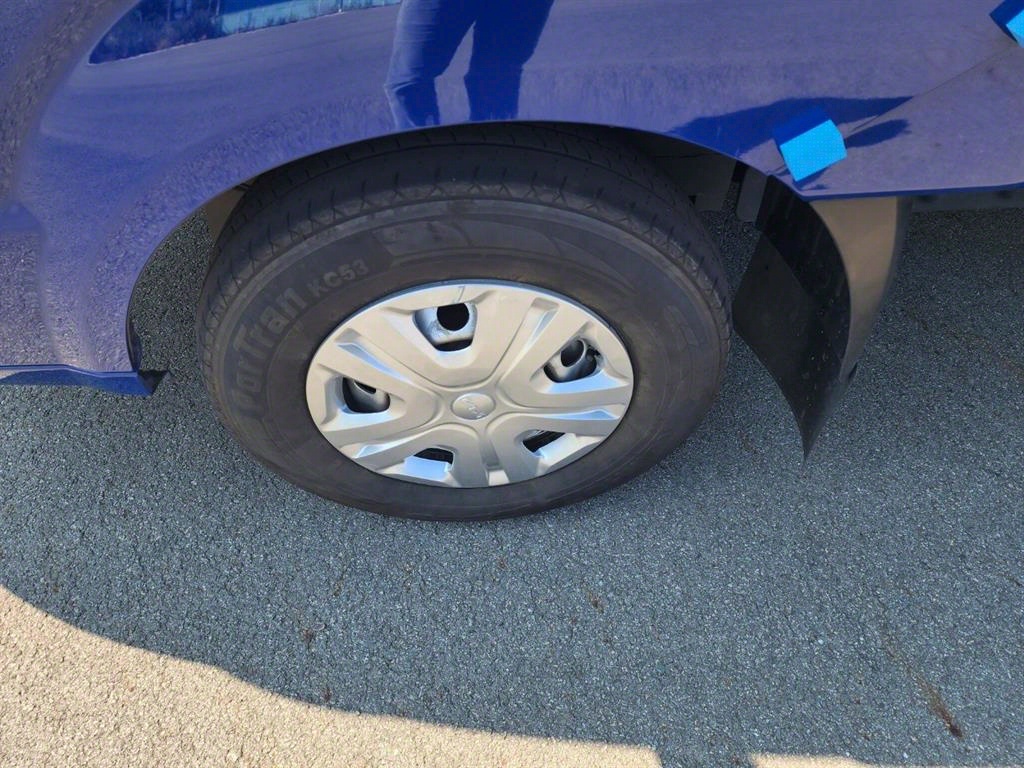 기아 봉고3 1톤 카고 LPG 9