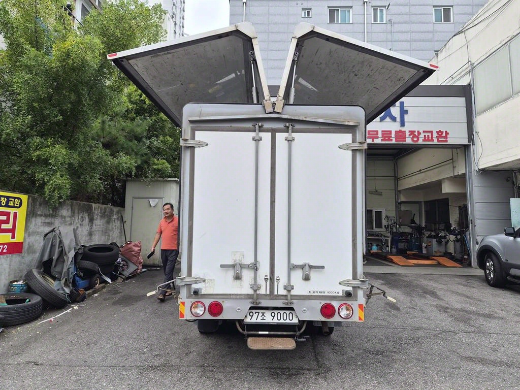 기아 봉고3 1톤 윙바디 2
