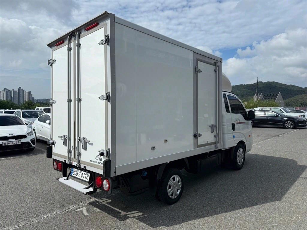 기아 봉고3 1톤 표준탑 4