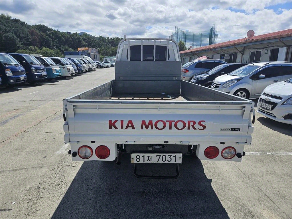 기아 봉고3 1.2톤 카고 3