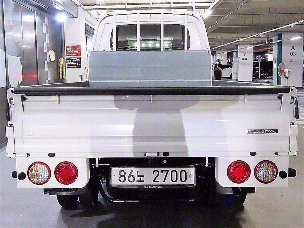 기아 봉고3 1톤 카고 LPG 4
