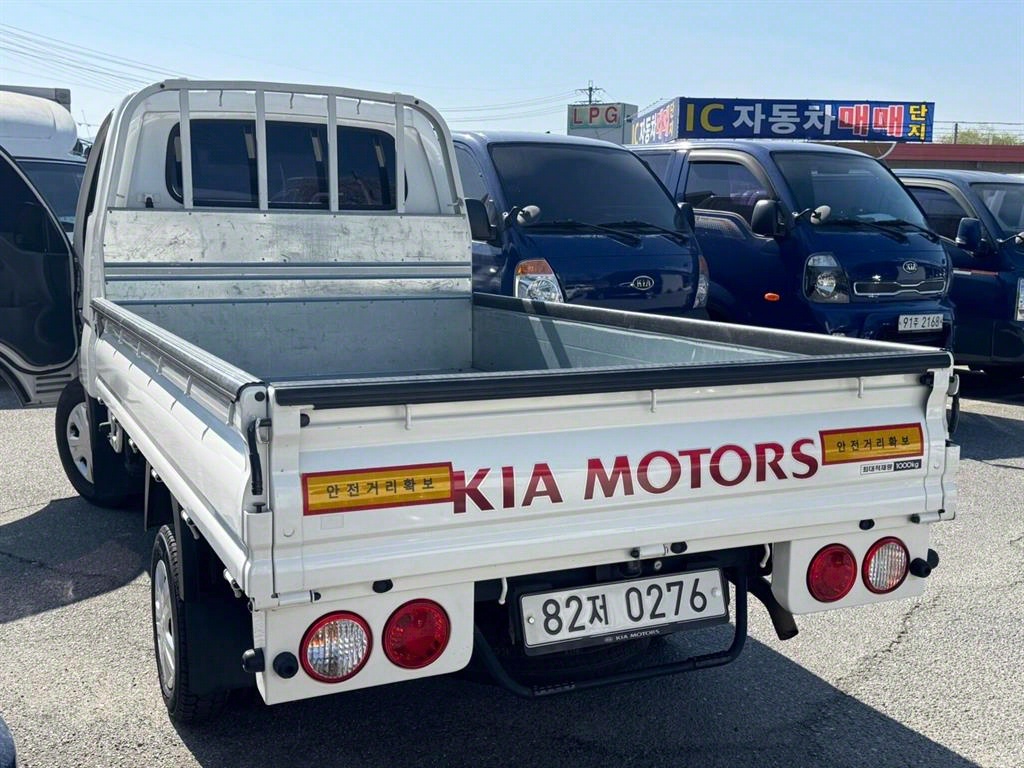 기아 봉고3 1톤 카고 LPG 11