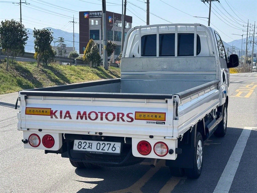 기아 봉고3 1톤 카고 LPG 9