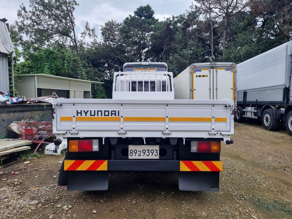 현대 메가트럭 카고 5톤 수동 4