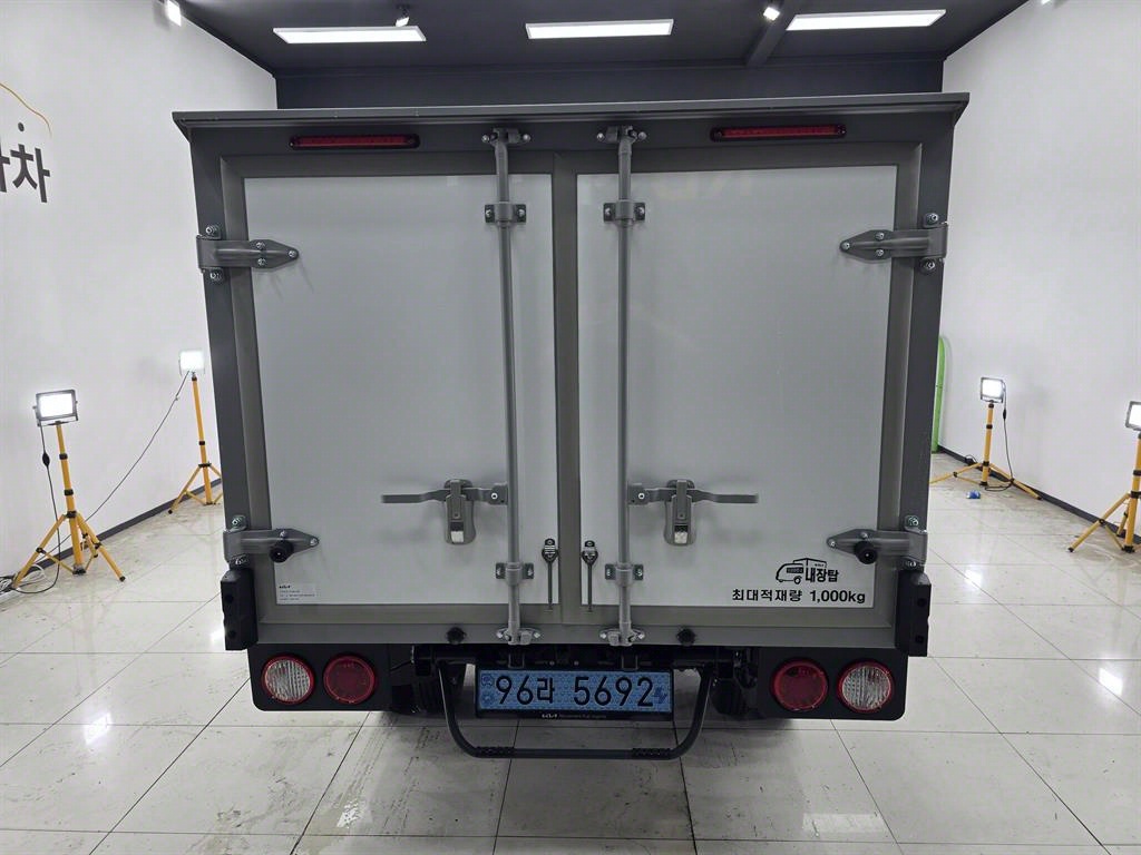 기아 봉고3 1톤 저상탑 전기 2