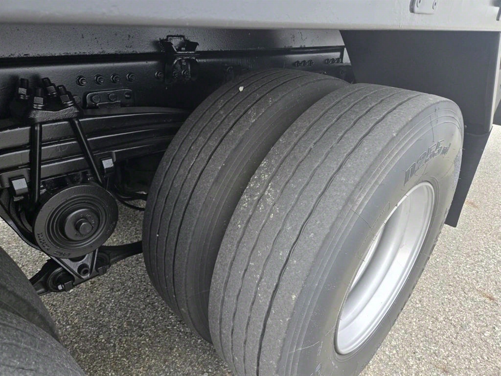 볼보 FE 윙바디 9.5톤 오토 12