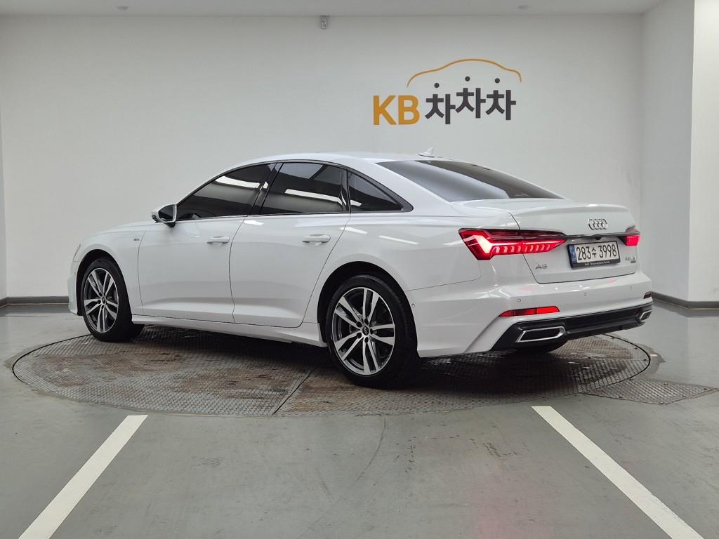 Audi A6 45 TFSI Quattro Premium 4