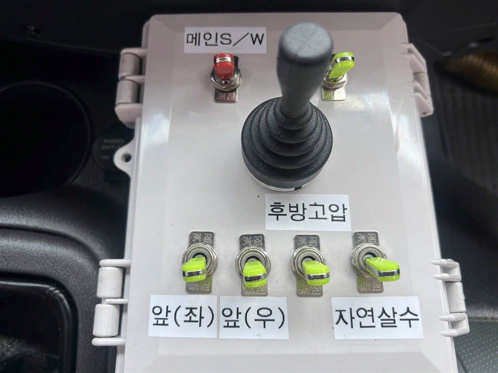 현대 살수차 메가트럭 수동 11