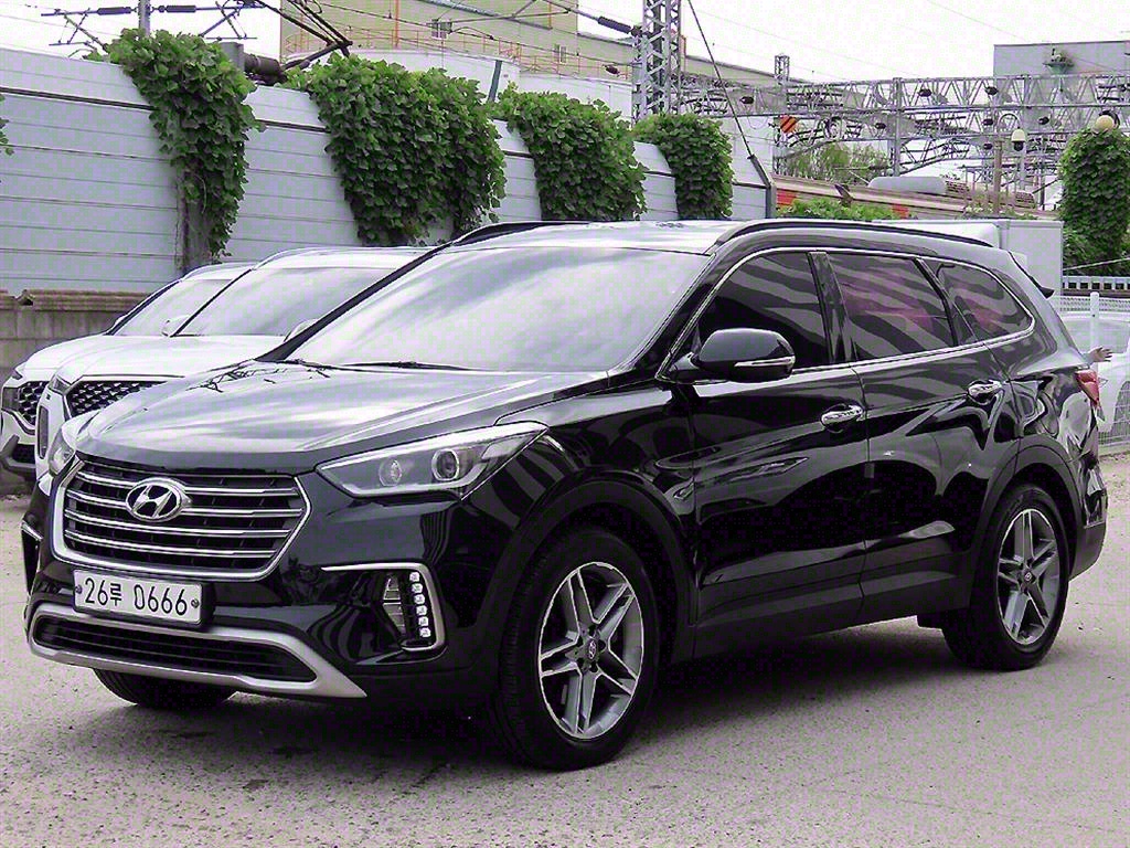 현대 맥스크루즈 E-VGT R2.2 2WD 익스클루시브 사진 2/20