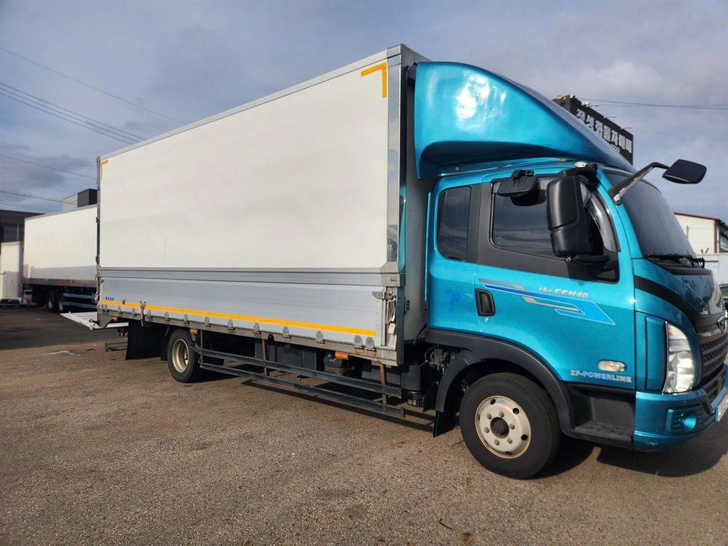 타타대우 더쎈 3.5톤 윙바디 2