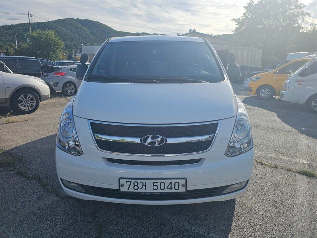 Hyundai Starex Wagon CVX Premium 3
