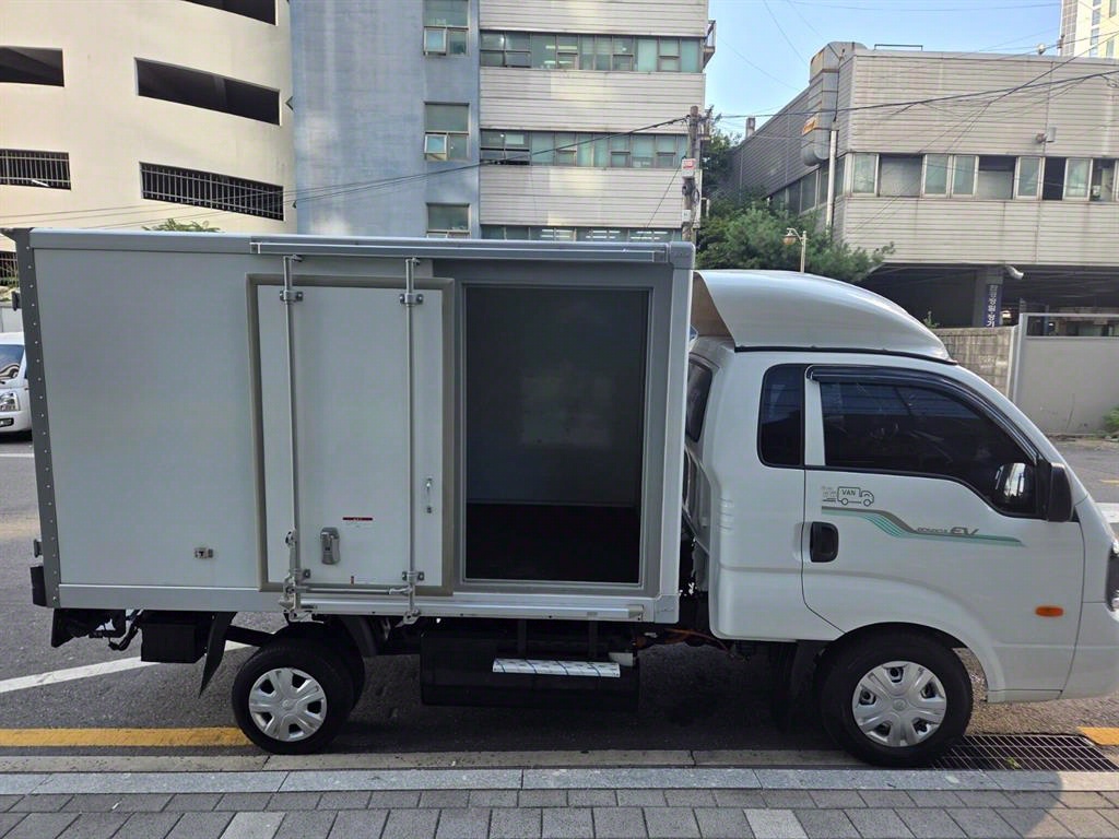 기아 봉고3 1톤 표준탑 전기 5
