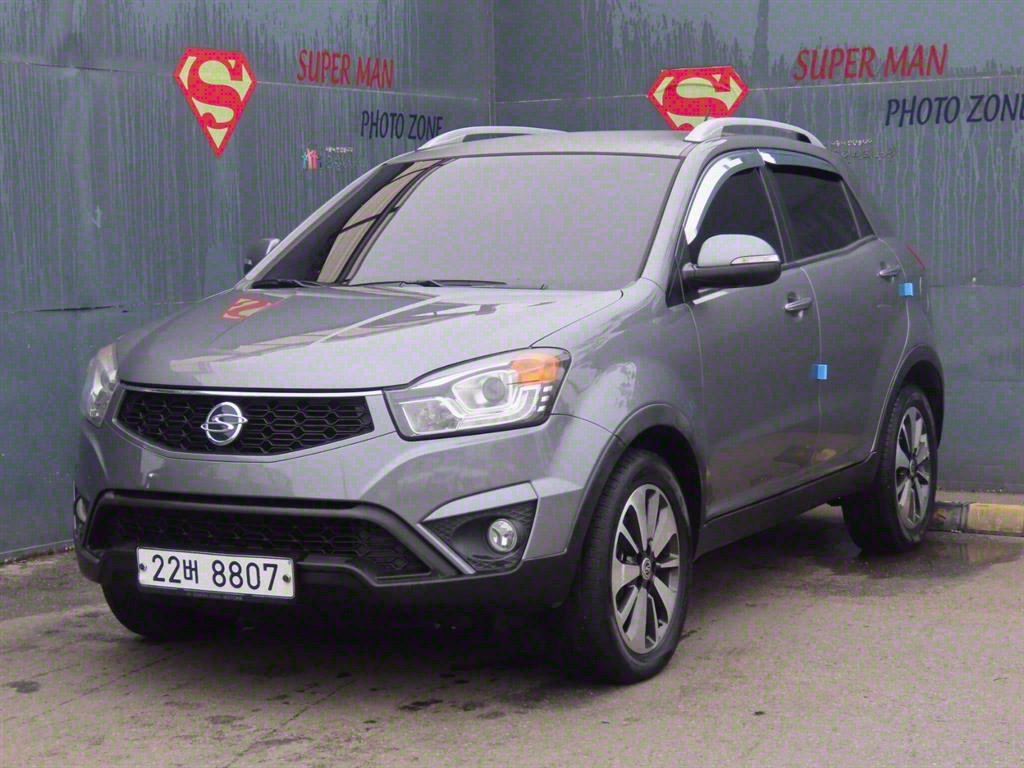 KGM 코란도 2WD 2.0 CVT 고급형 사진 2/20