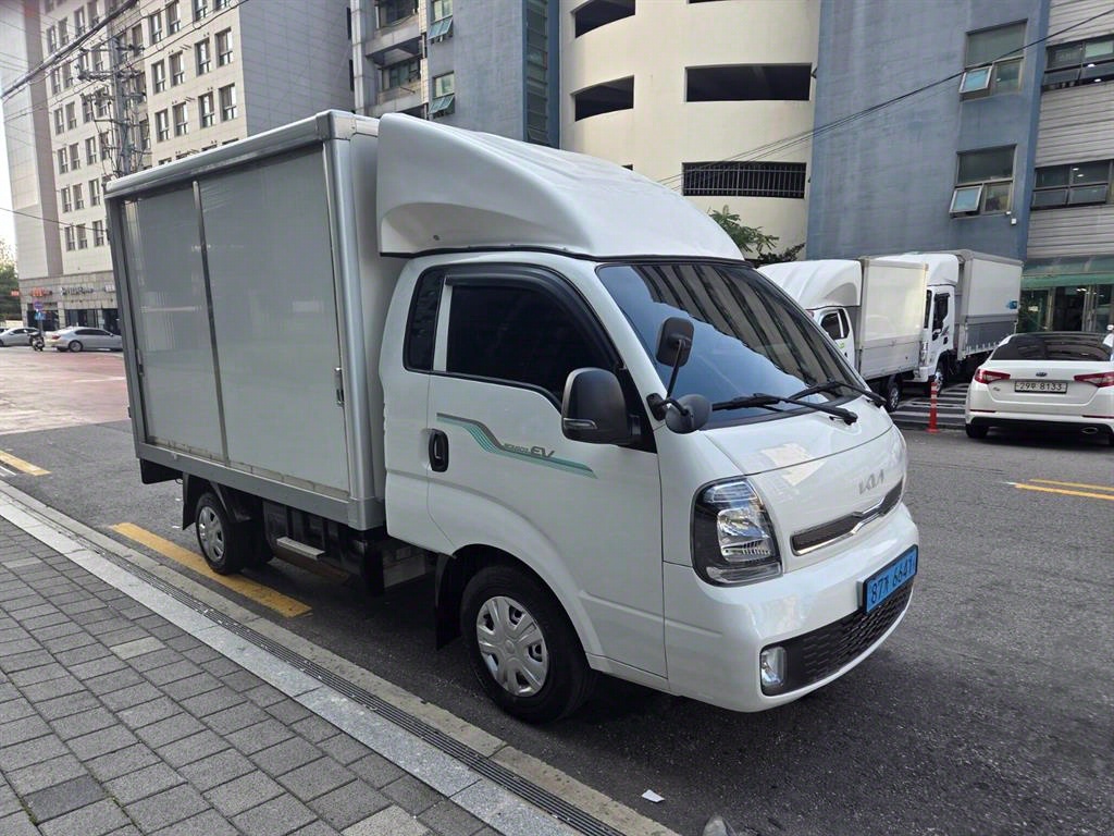 기아 봉고3 1톤 표준탑 전기 5