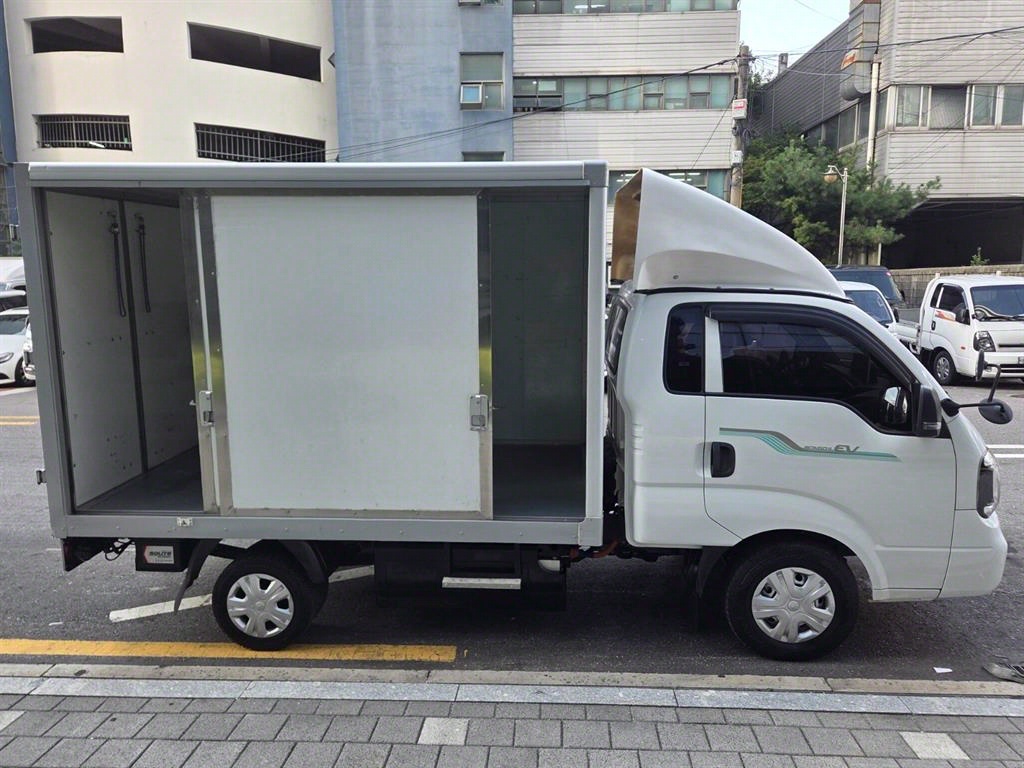 기아 봉고3 1톤 표준탑 전기 6