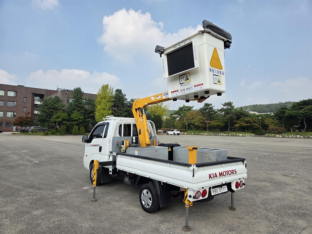 기아 고소작업차 동해기계항공 봉고3 1톤 10