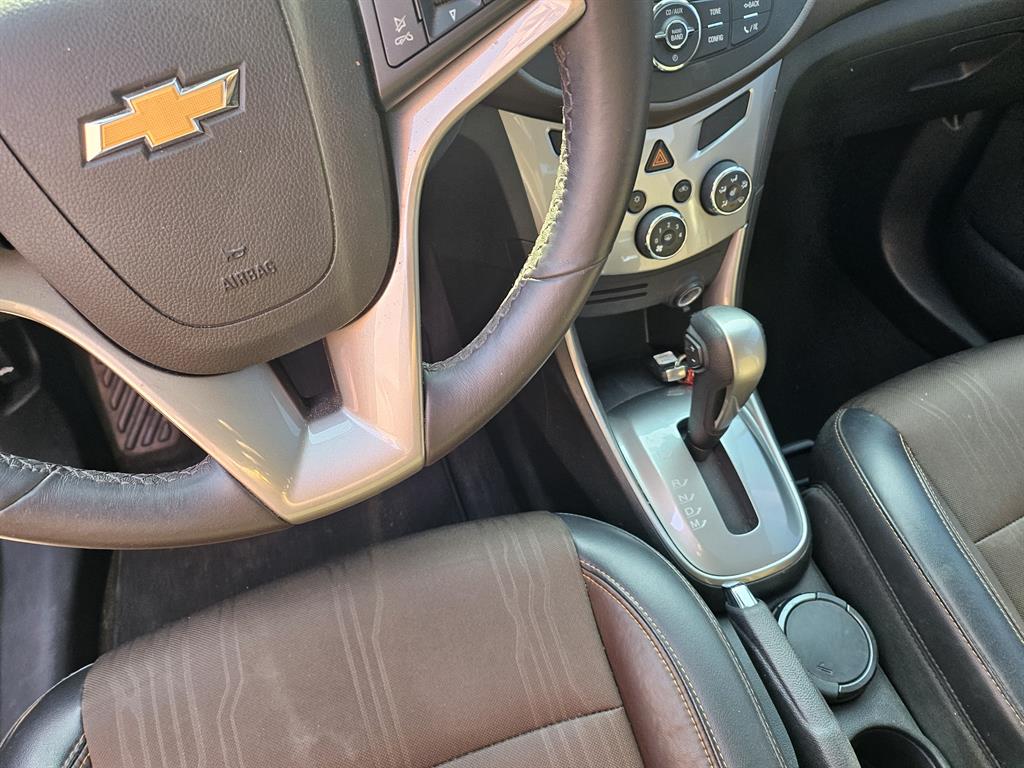 Chevrolet Trax 1.4 LT Deluxe 10