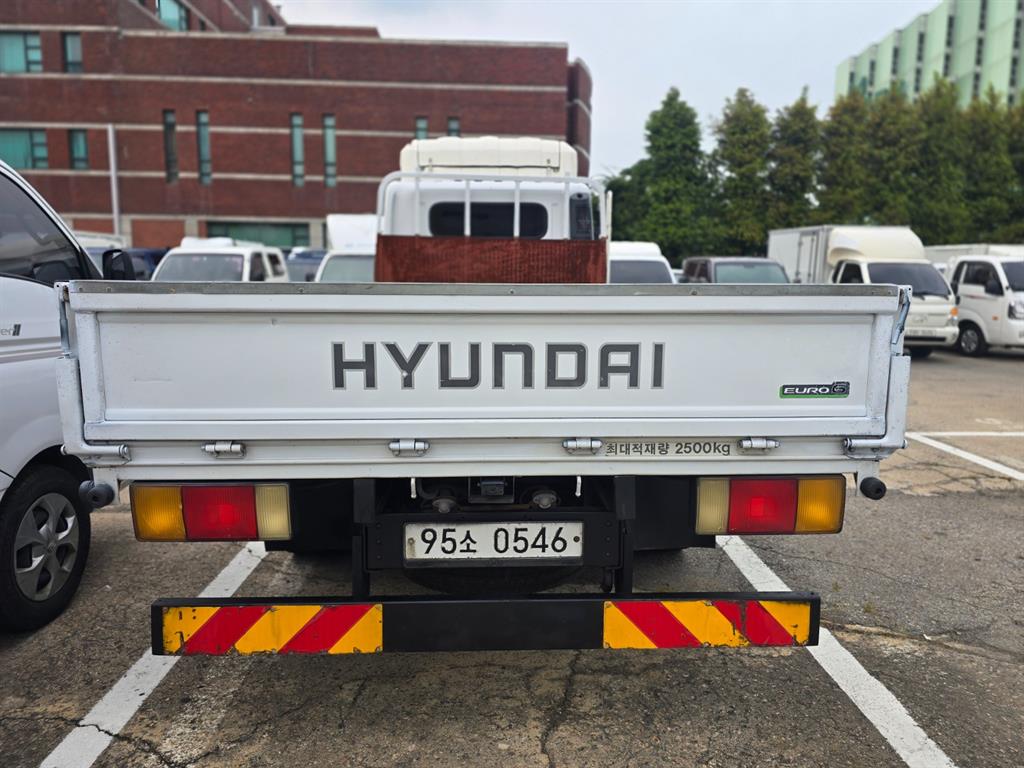 현대 올뉴마이티 2.5톤 카고 4