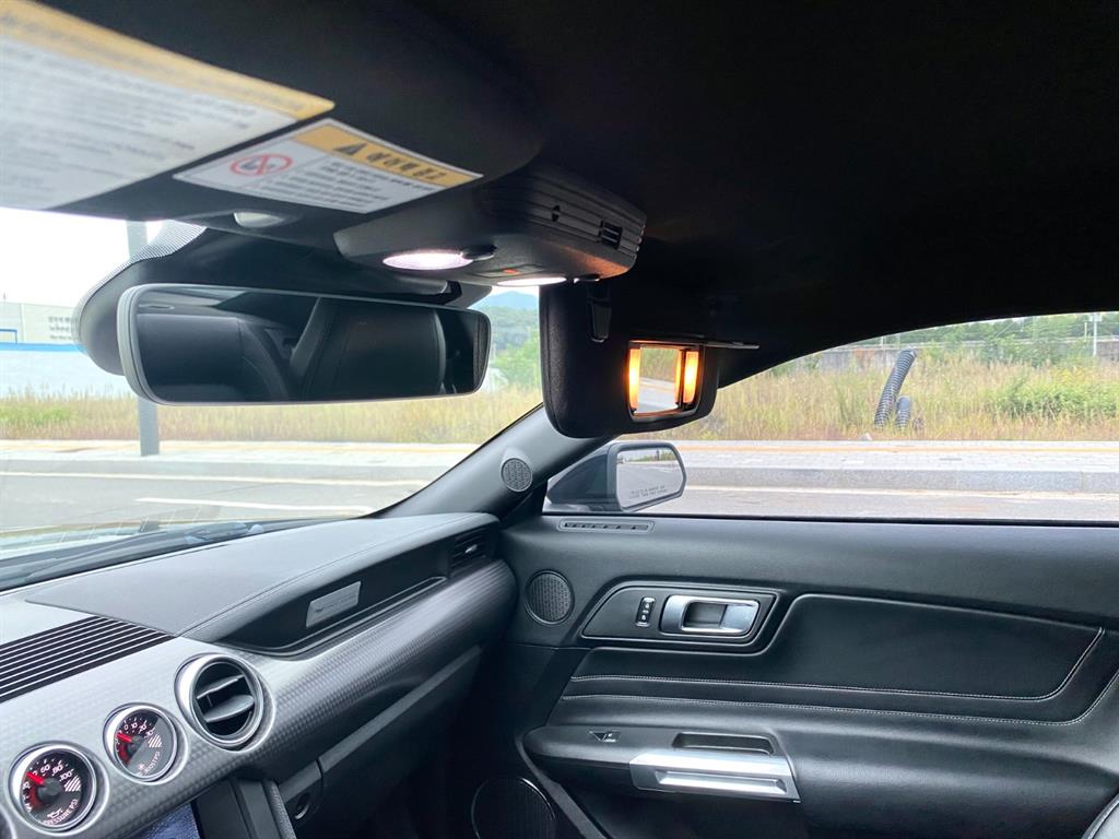 포드]머스탱 6세대 2.3 쿠페포드 머스탱 6세대 2.3 쿠페