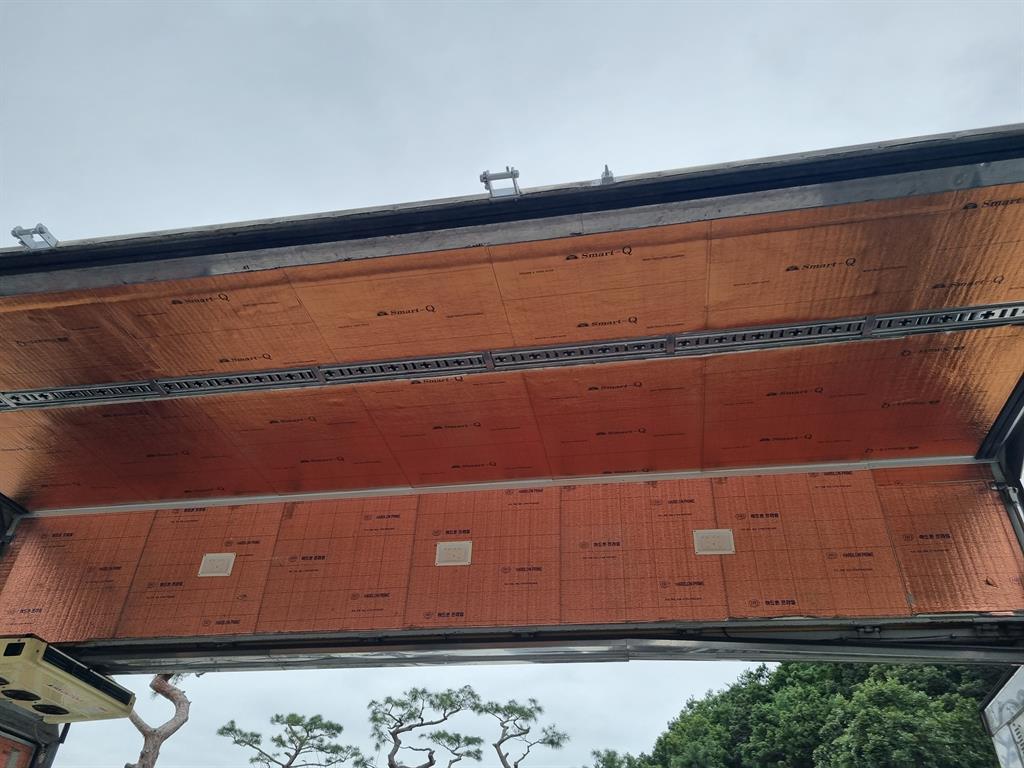 현대 메가트럭 단바리 냉동윙 5톤 오토 15