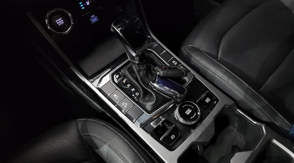 KG Mobility (Ssangyong) Korando 2WD Gasoline 1.5 C7 10