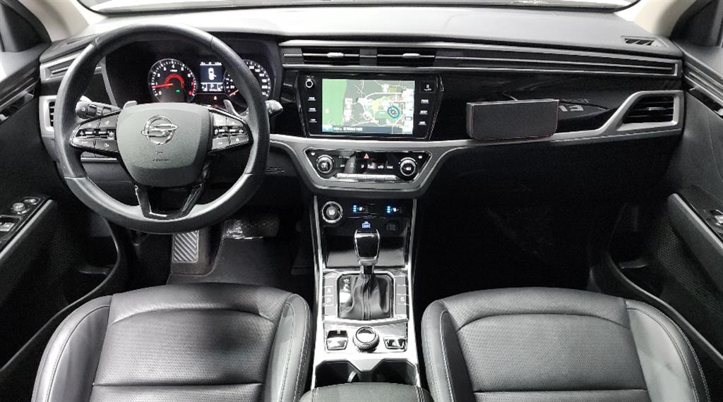 KG Mobility (Ssangyong) Korando 2WD Gasoline 1.5 C7 8