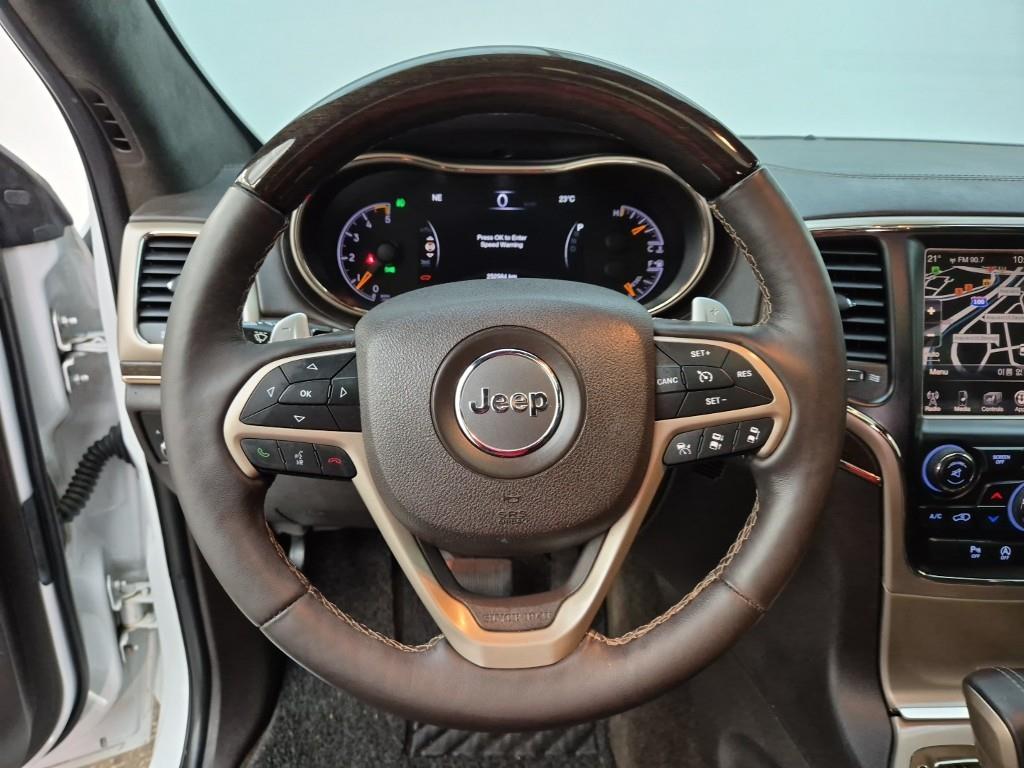 Jeep Cherokee 3.0 Diesel Overland Summit 8