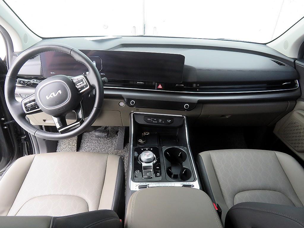 Kia Carnival Diesel Noblesse 10