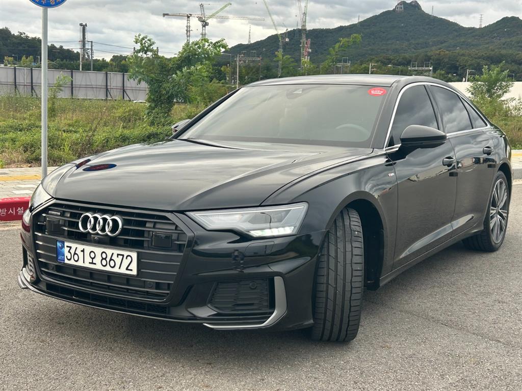 아우디]A6 (C8) 45 TFSI 콰트로 프리미엄
