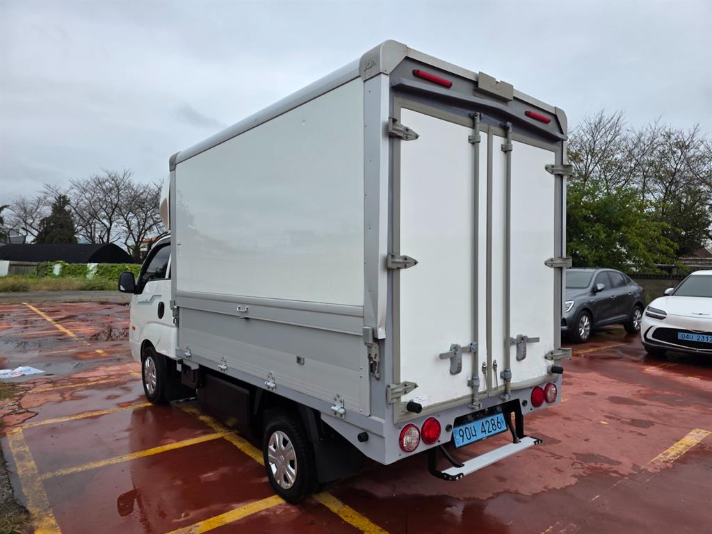 기아 봉고3 1톤 윙바디 전기 3