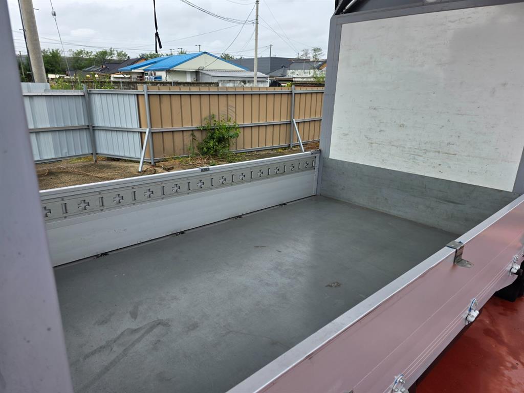 기아 봉고3 1톤 윙바디 전기 7