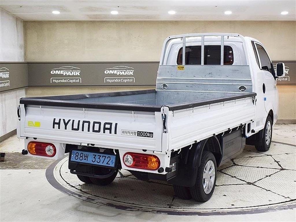 현대 포터2 1톤 카고 전기 2