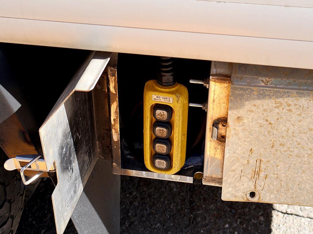 기아 봉고3 1톤 표준탑 18