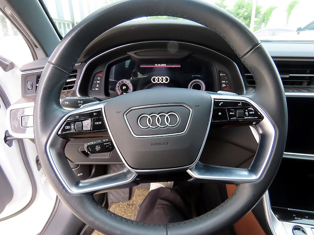 Audi A6 45 TFSI Quattro Premium 9