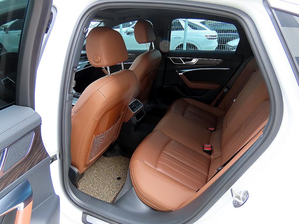 Audi A6 45 TFSI Quattro Premium 7