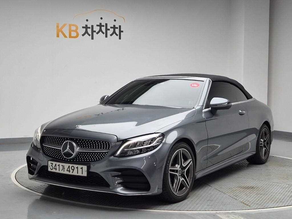 Mercedes-Benz C-Class C200 Cabriolet 2