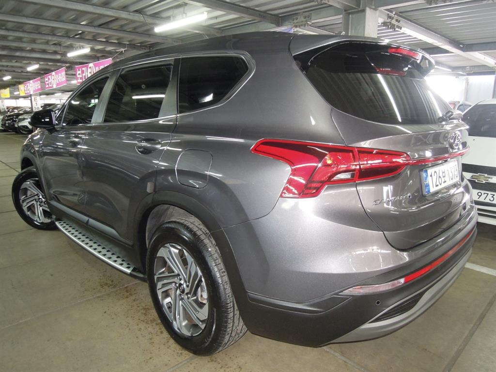 Hyundai Santa Fe Gasoline 2.5T 2WD Exclusive 4