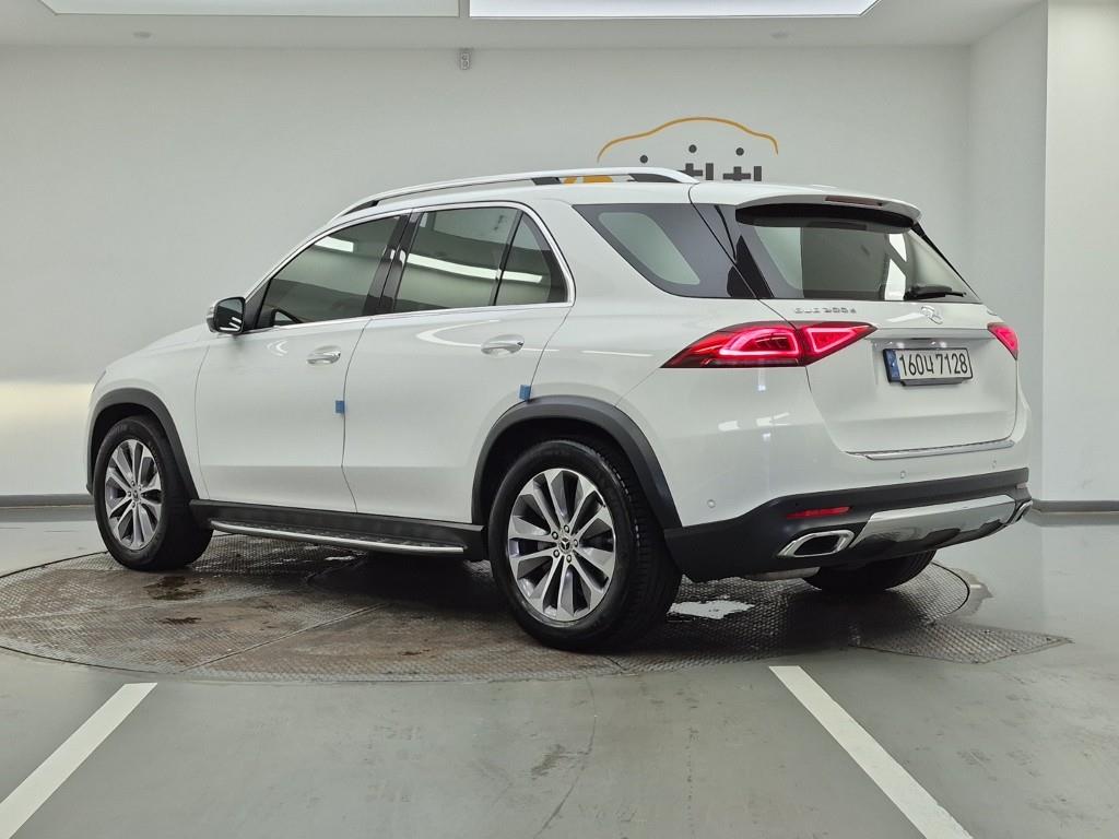 Mercedes-Benz GLE-Class GLE300d 4MATIC 4