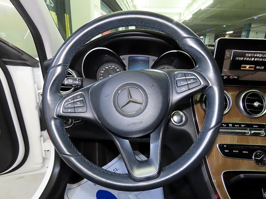 Mercedes-Benz C-Class C220 BlueTEC Exclusive 9