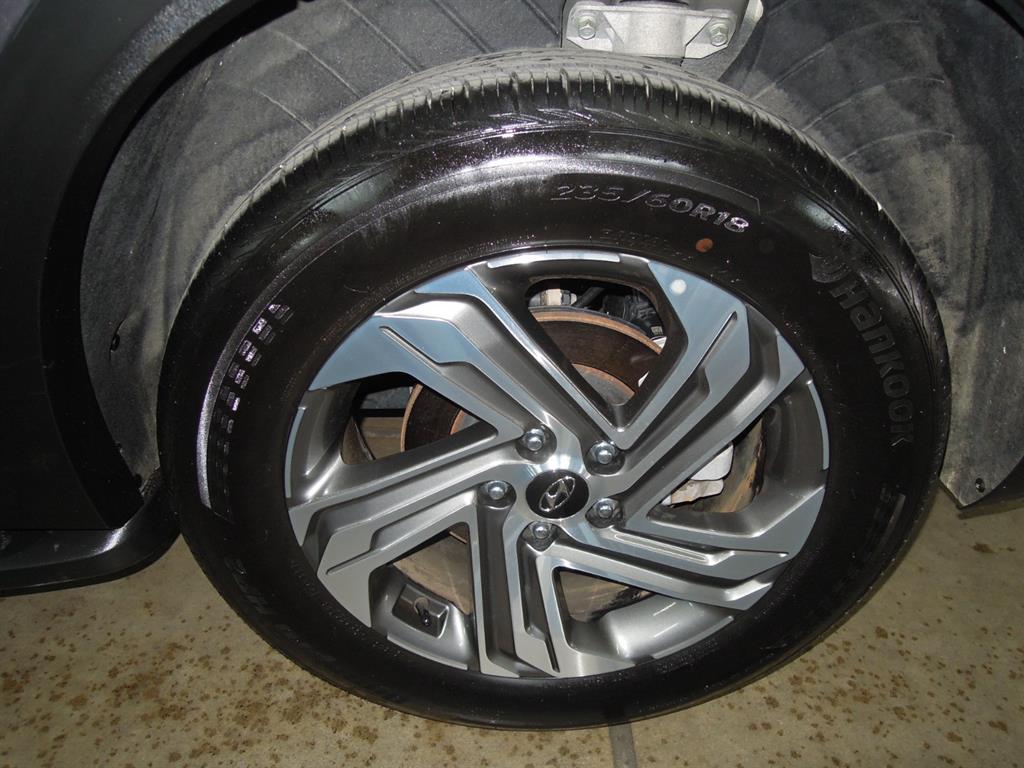 Hyundai Santa Fe Gasoline 2.5T 2WD Exclusive 8