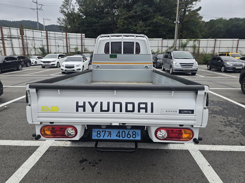 현대 포터2 1톤 카고 전기 2